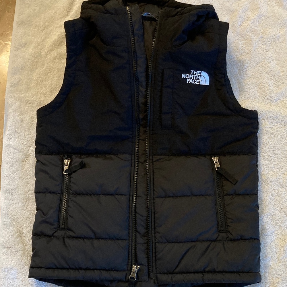 The North Face Kids Black Vest Youth S(7/8)